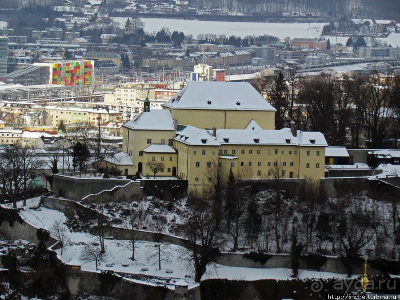 Второй уровень Зальцбурга - со стен крепости Хоэнзальцбург