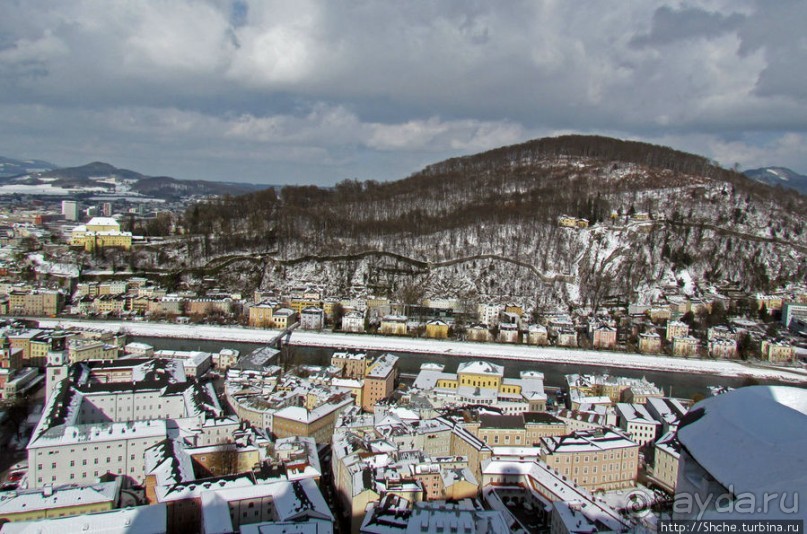 Второй уровень Зальцбурга - со стен крепости Хоэнзальцбург