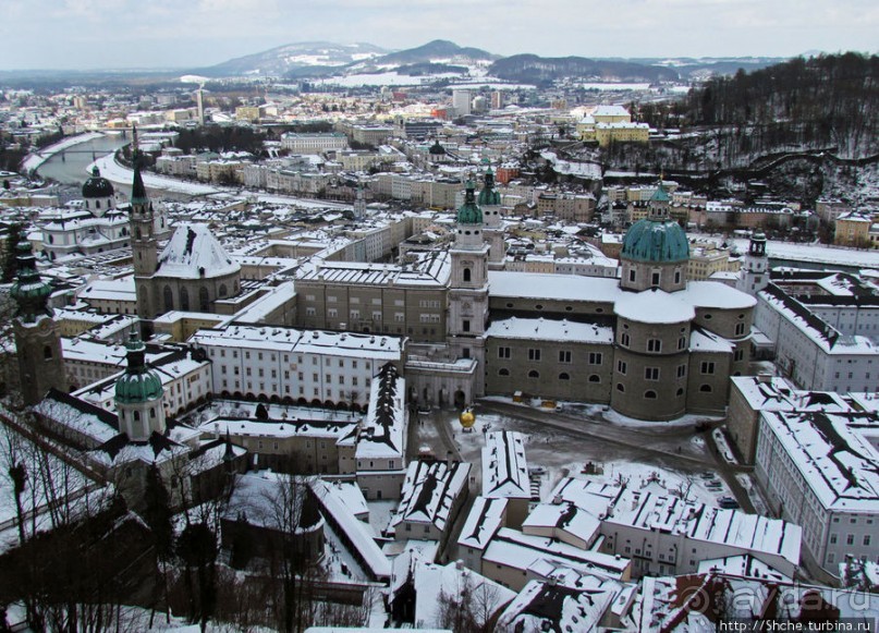 Второй уровень Зальцбурга - со стен крепости Хоэнзальцбург