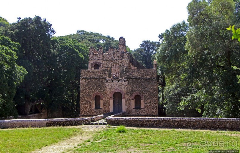 Бани Фасилидаса — королевские купальни правителей Гондера