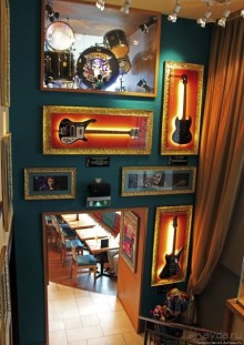 Культовое кафе в Ницце