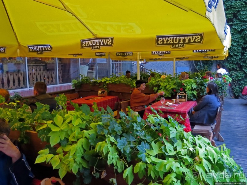 Колоритный национальный ресторан в центре Вильнюса