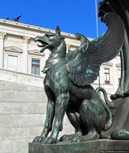 Альбом отзыва "Парламент республики Австрия - целиком и в подробностях"