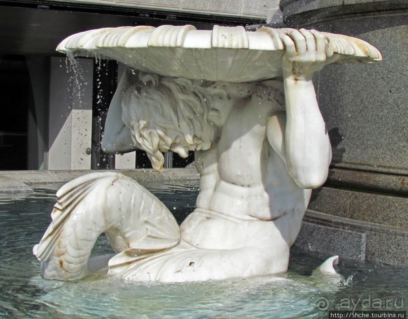 Альбом отзыва "Парламент республики Австрия - целиком и в подробностях"