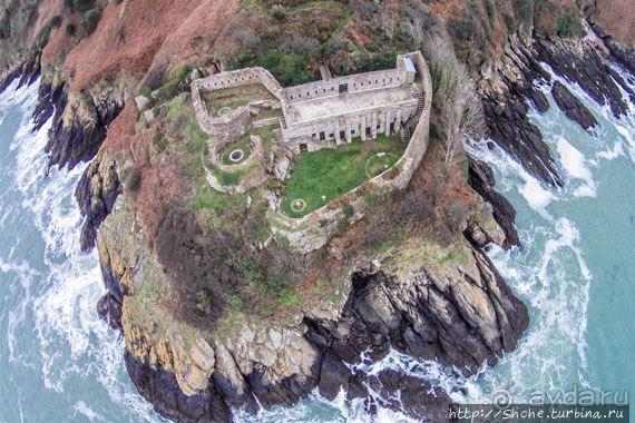 Некогда грозный, ныне гостеприимный форт на севере Джерси