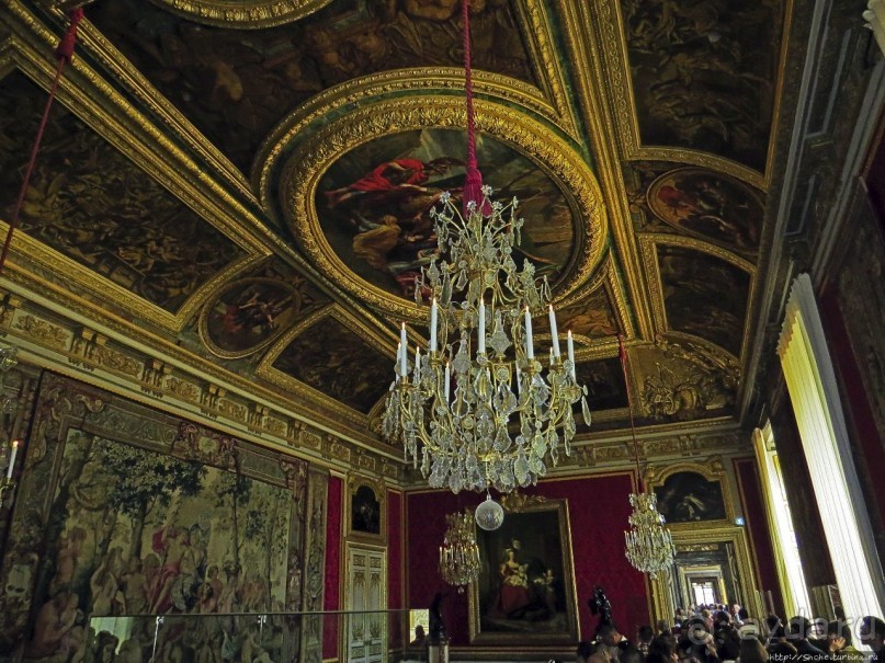 Версальский дворец. Покои королевы и галерея Битв