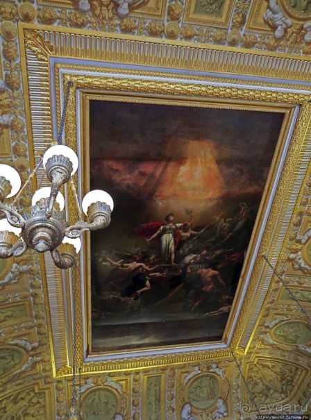 Версальский дворец. Покои королевы и галерея Битв