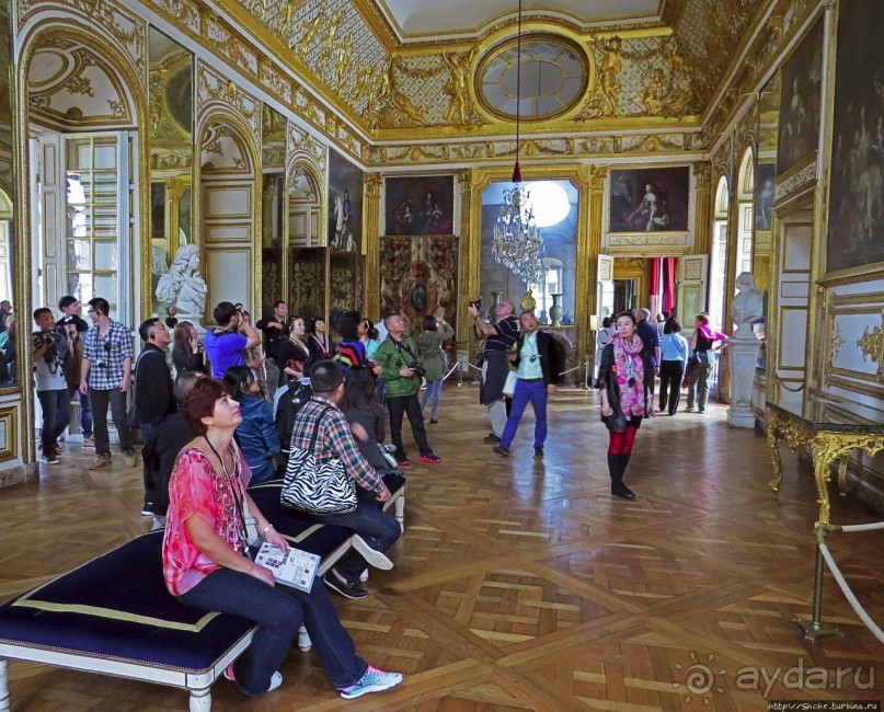 Версальский дворец. Покои королевы и галерея Битв