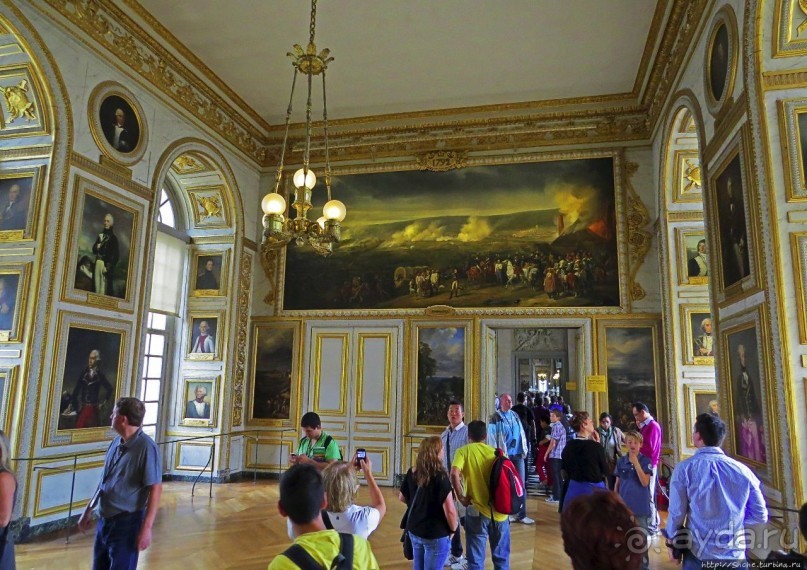 Версальский дворец. Покои королевы и галерея Битв