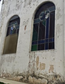 Белоснежный собор, возвышающийся над озером Петен-Ицагва