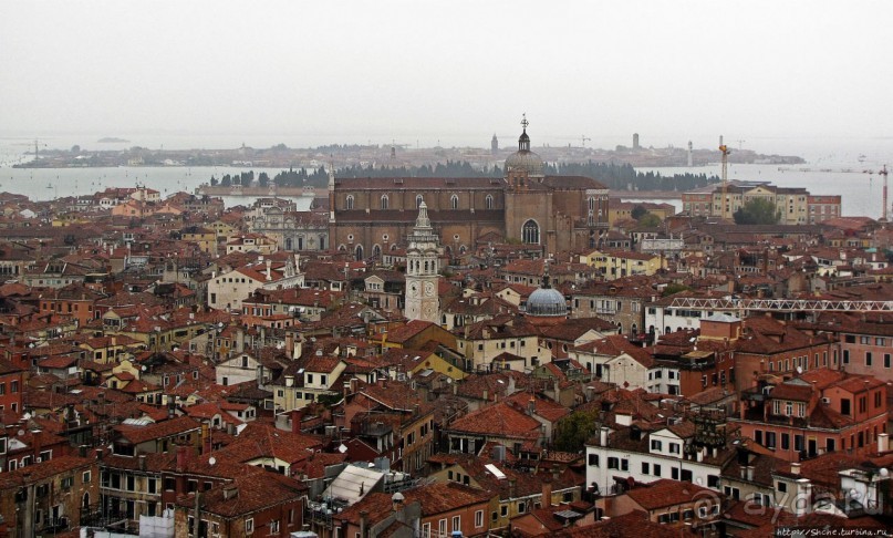 Сто метров над Венецией