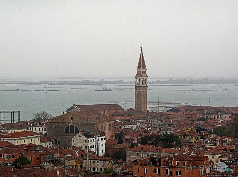 Сто метров над Венецией