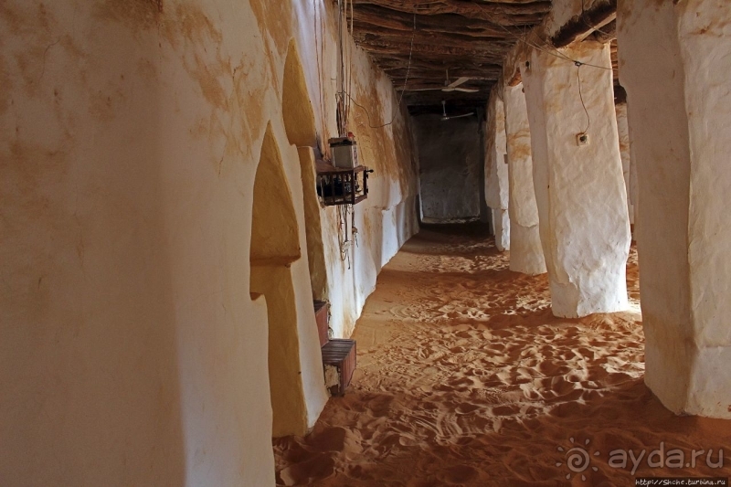 Перекресток пустынных дорог. Ксар Шингетти (ЮНЕСКО №750-002)