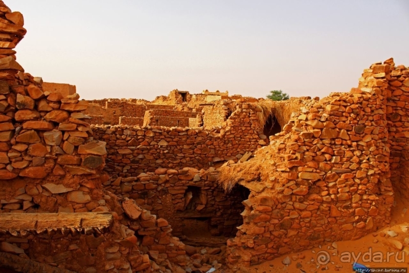 Перекресток пустынных дорог. Ксар Шингетти (ЮНЕСКО №750-002)