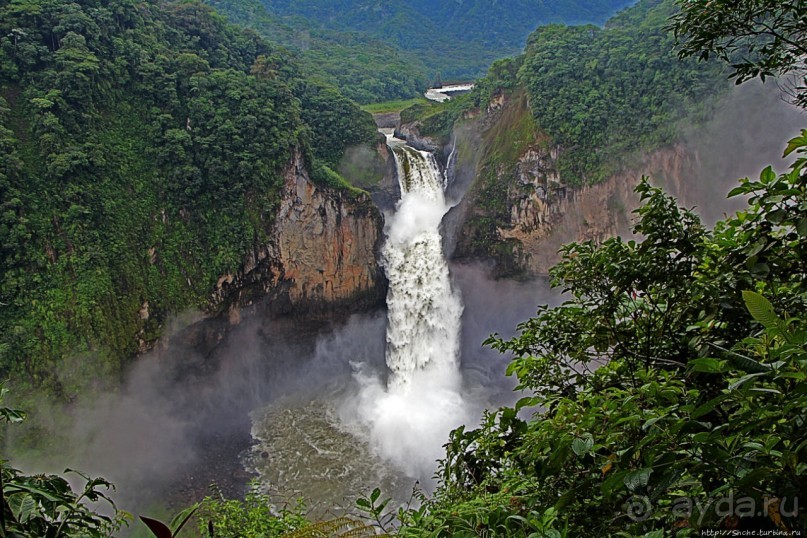 Сан-Рафаэль — самый крупный и мощный водопад Эквадора