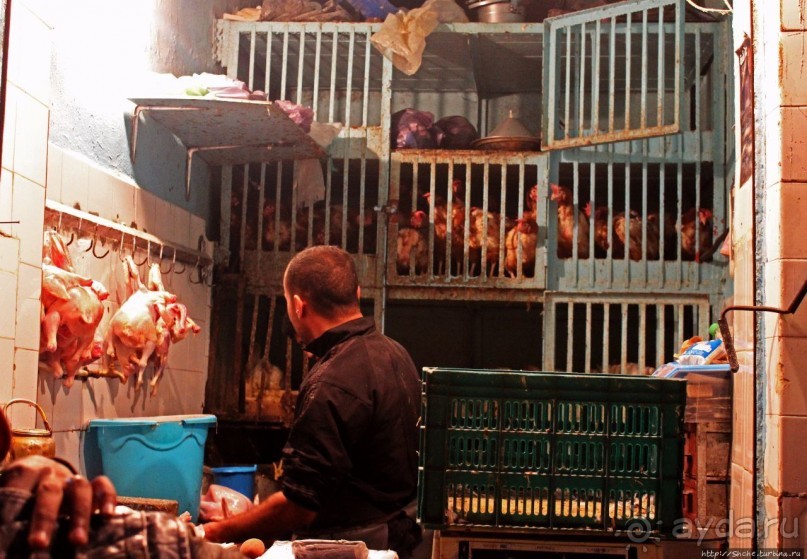 Ощущение Марокко. Старая Медина Касабланки поздним вечером