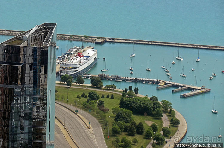 Взгляд на родину небоскребов с ее самого высокого "ребенка"