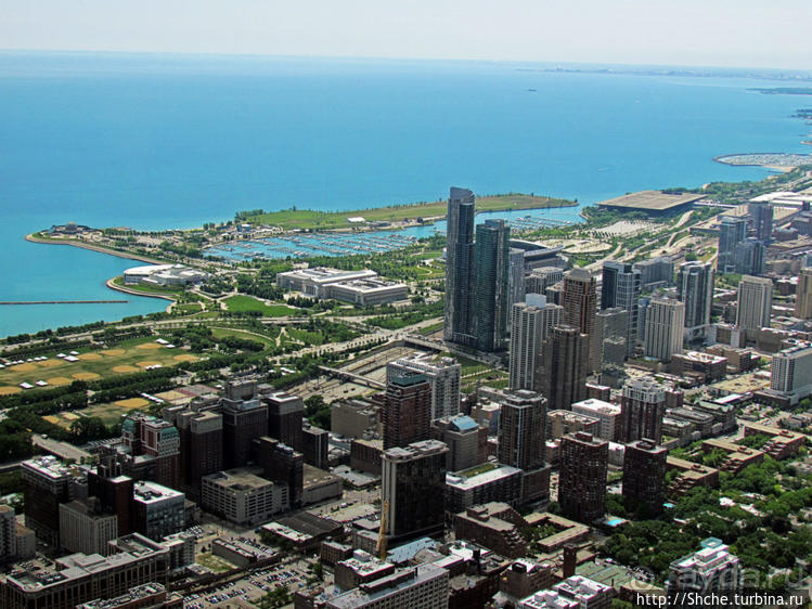 Взгляд на родину небоскребов с ее самого высокого "ребенка"