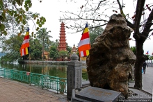 Пагода Чан Куок — место сколь живописное, столь и скорбное