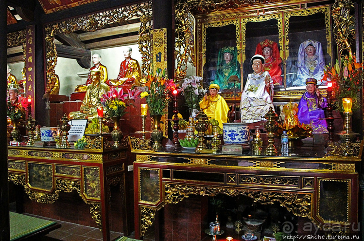 Пагода Чан Куок — место сколь живописное, столь и скорбное