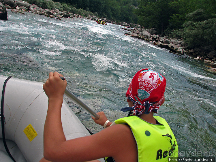 Бурлящие и не очень воды реки Тара... Рафтинг для "чайников"