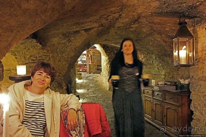 "Гриль", "ресторан", "катакомбы" — что тут добавить?