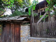 Альбом отзыва "Улочки меж каменных оград. Этнографический комплекс "Вароша""