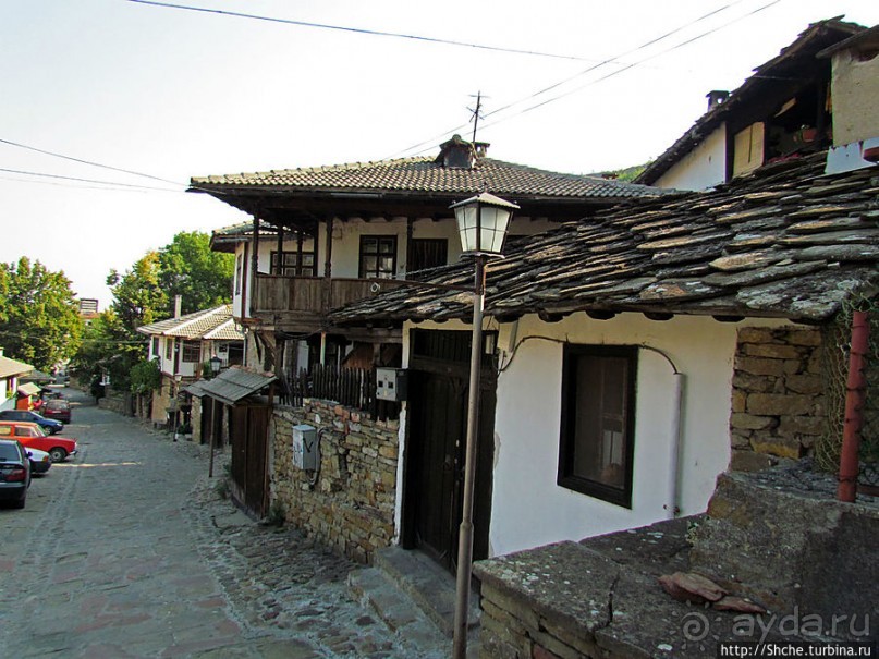 Улочки меж каменных оград. Этнографический комплекс "Вароша"