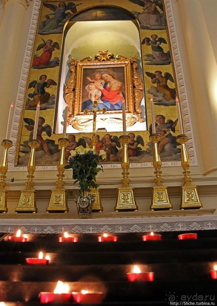 Базилика имени основателя и покровителя республики