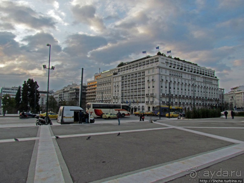 Площадь Синтагма - центр современных Афин