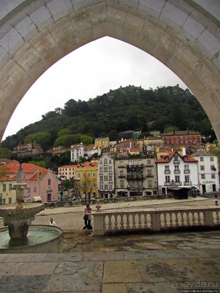 Королевский дворец! Обязан бы соответствовать своему имени