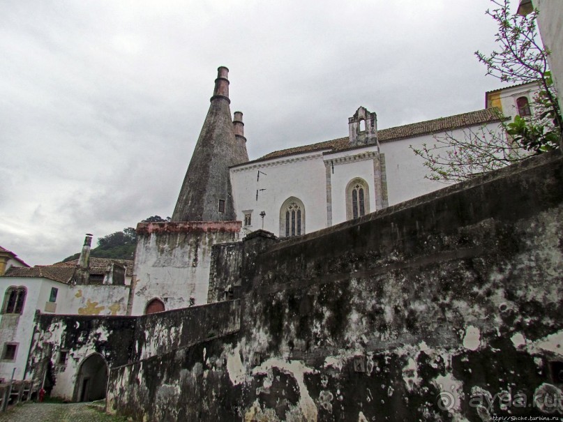 Королевский дворец! Обязан бы соответствовать своему имени