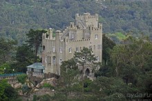 Другие прекрасные здания... на прилегающих горных склонах