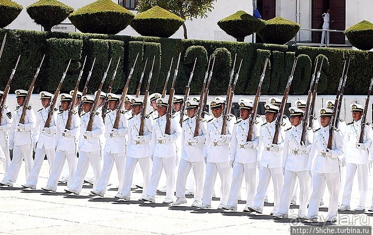 Какой парад без моряков? Военно-Морской флот Боливии