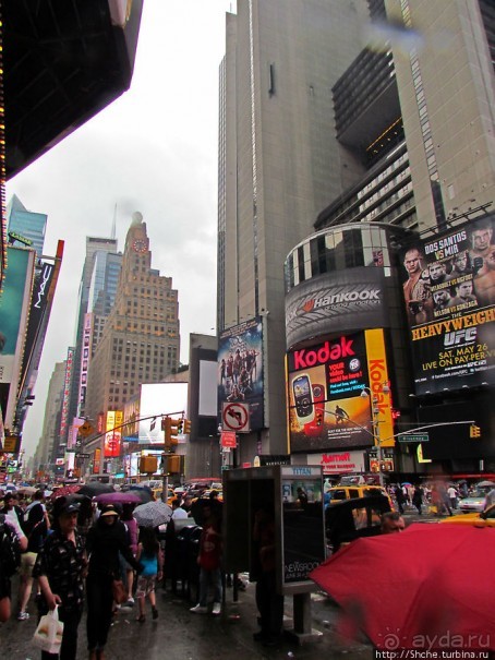 И дождь смывает все следы...