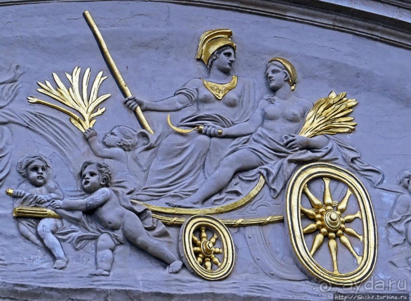 Площадь Гран-Плас в Брюсселе — памятник ЮНЕСКО №857