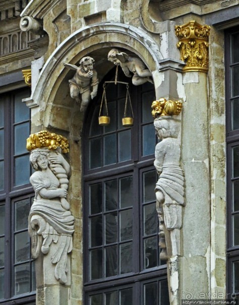 Площадь Гран-Плас в Брюсселе — памятник ЮНЕСКО №857