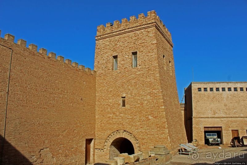 Французский замок Шуш — пример донаучной эры археологии