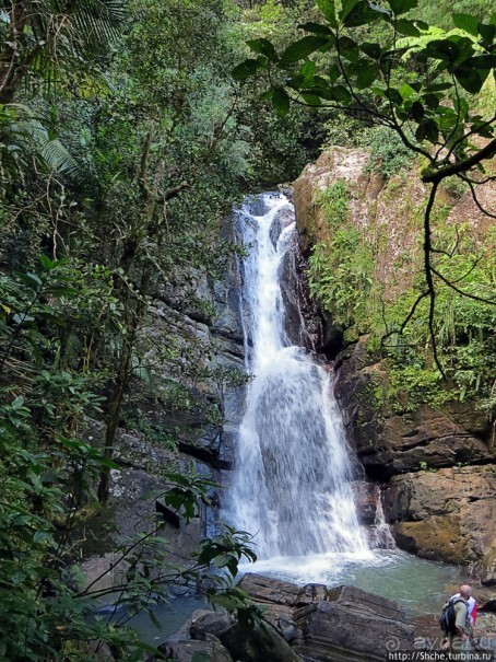 Водопад Ла Мина — хоть искупаться, хоть поглазеть