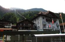 "Чистый фонтан" Лаутербрюннен — город в долине водопадов