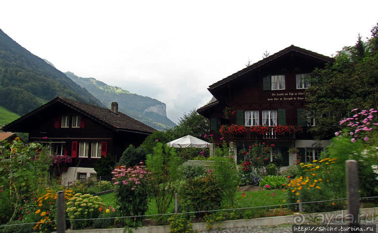 "Чистый фонтан" Лаутербрюннен — город в долине водопадов