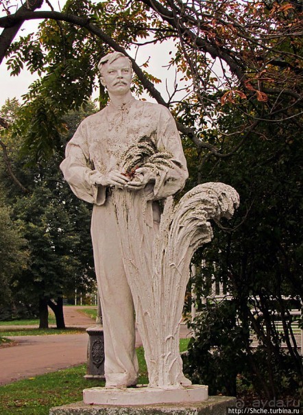 Шедевры архитектуры соцреализма в киевском ВДНХ