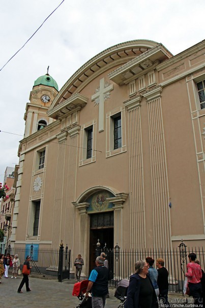 Кафедальный собор Св. Марии Коронованный как зеркало истории