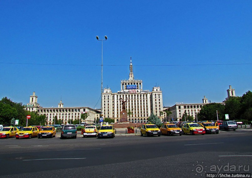 Красивый город Бухарест