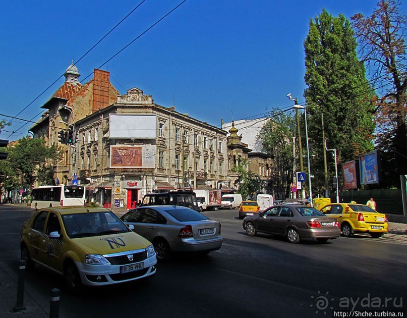 Красивый город Бухарест