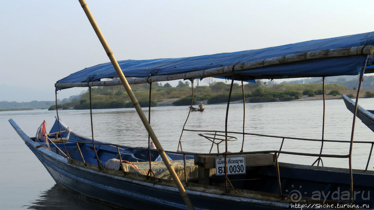 На лаосском берегу Меконга