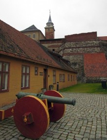 Крепость-парк Акерсхус, осенняя пьеса