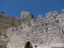 Замок Святого Иллариона- самая сохранившаяся крепость Кипра