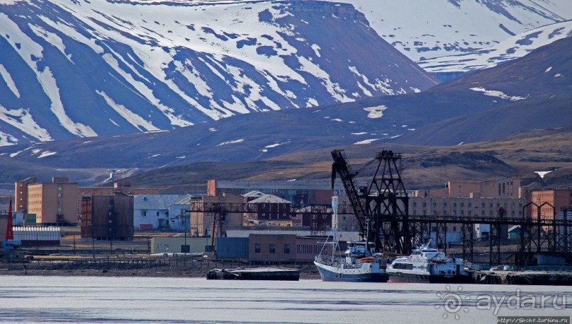 Заполярная Кин-Дза-Дза, или эстетика жесткого индустриализма