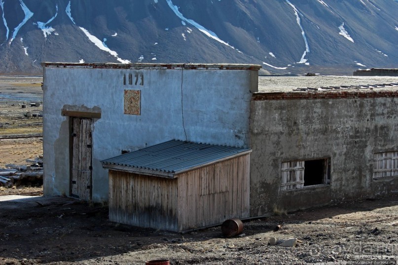 Заполярная Кин-Дза-Дза, или эстетика жесткого индустриализма